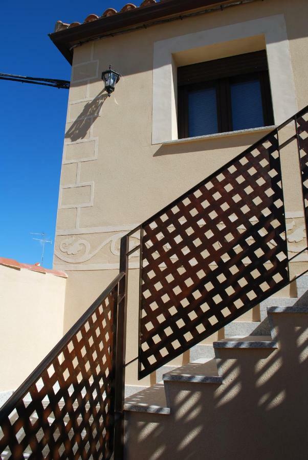 Apartamentos Rurales El Trillo Malpartida De Plasencia Eksteriør bilde