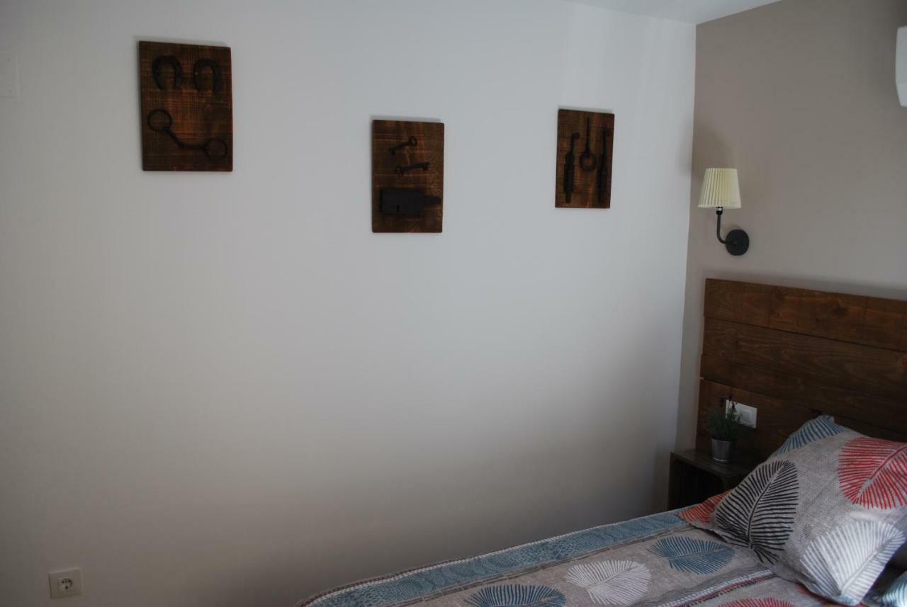 Apartamentos Rurales El Trillo Malpartida De Plasencia Eksteriør bilde
